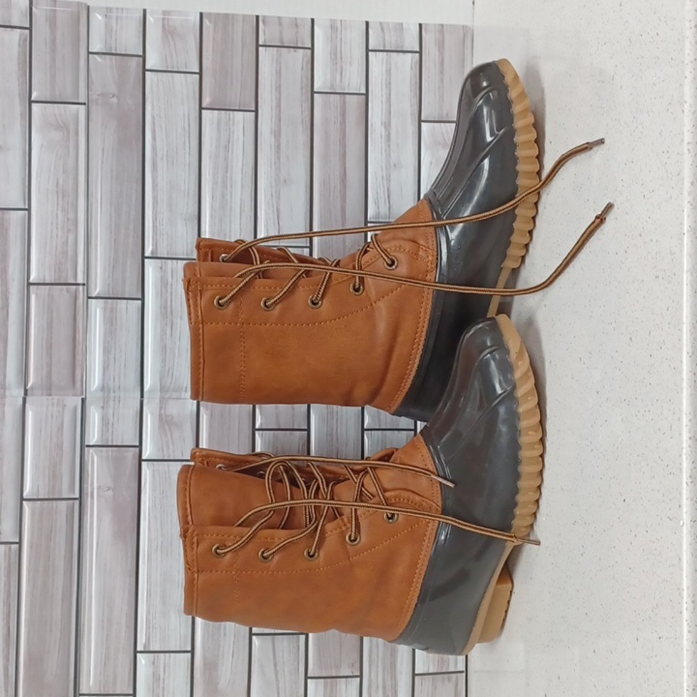 The Original Duck Boot